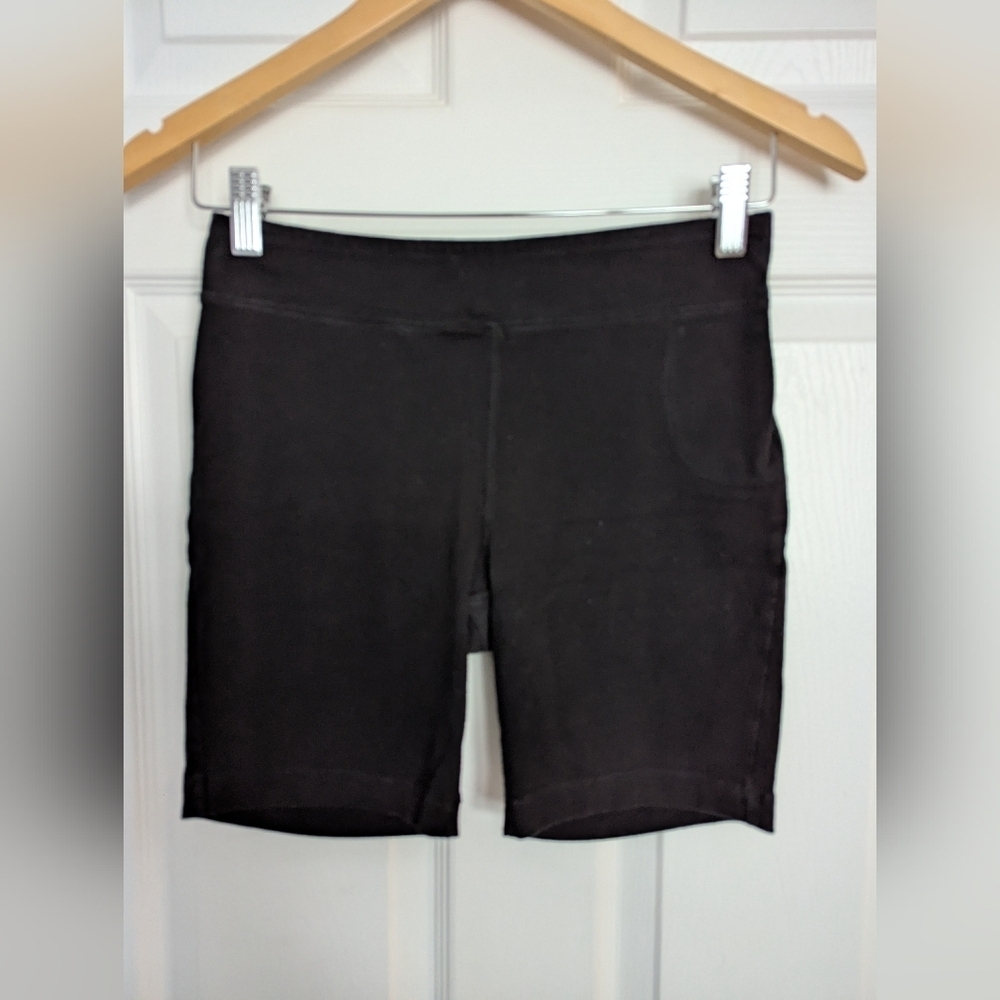 Spalding Women's (Size Medium) Black Shorts
